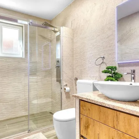 Vila Stone House Captivating In Zadar Pridraga