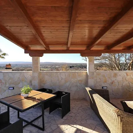 Stone House Captivating In Zadar *