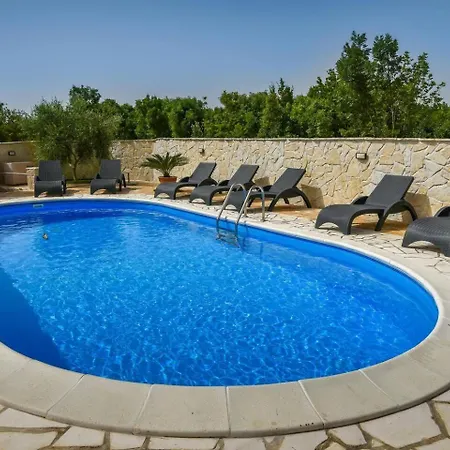 Вилла Stone House Captivating In Zadar *