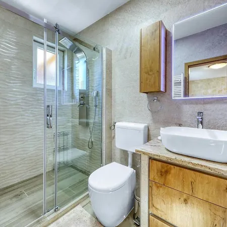 Stone House Captivating In Zadar Vila Pridraga