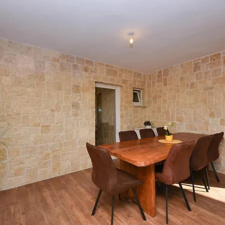 Stone House Captivating In Zadar * Pridraga